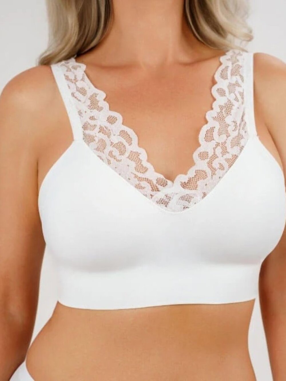 NWT Body & Bra Perfect Lace Bralette size L